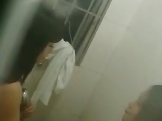 2 girls showering